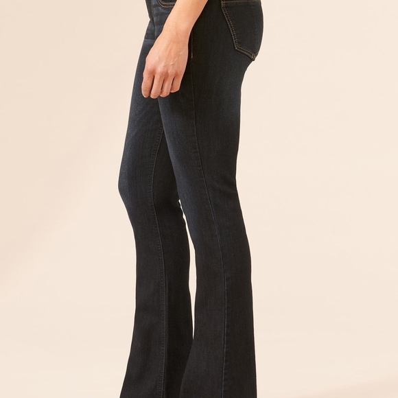 Democracy - Picture 3 of 6